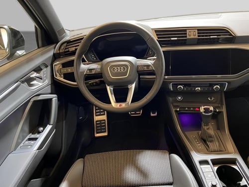 AUDI Q3 35 2.0 tdi s line edition s-tronic