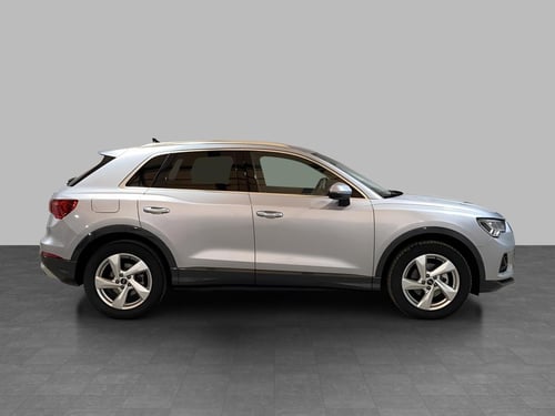 AUDI Q3 35 2.0 tdi business advanced s-tronic