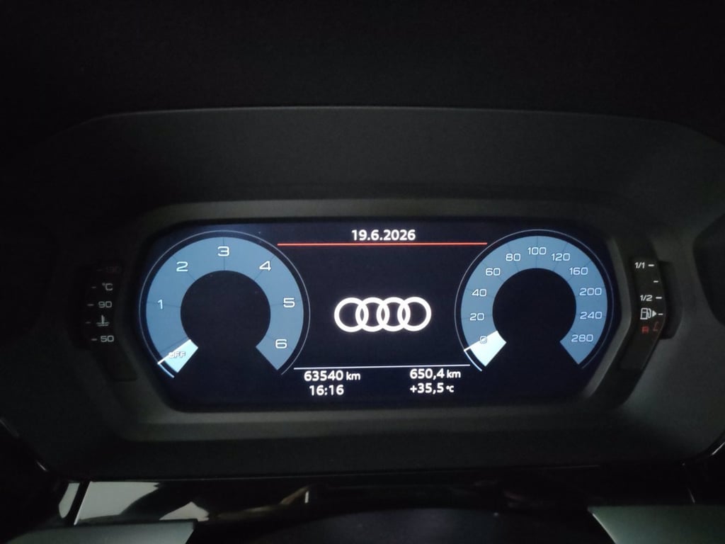 AUDI A3 sportback 30 2.0 tdi business advanced