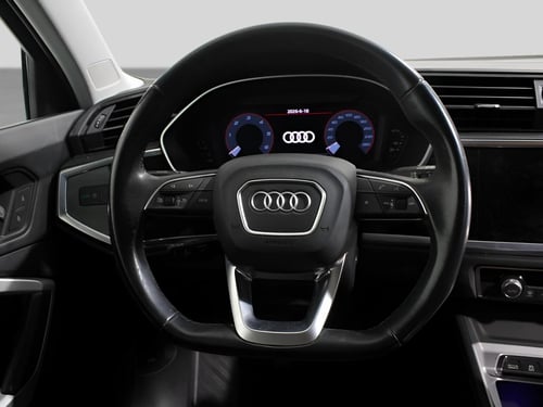 AUDI Q3 35 2.0 tdi business