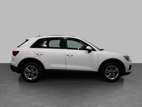 AUDI Q3 35 2.0 tdi business