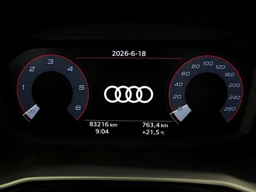 AUDI Q3 35 2.0 tdi business