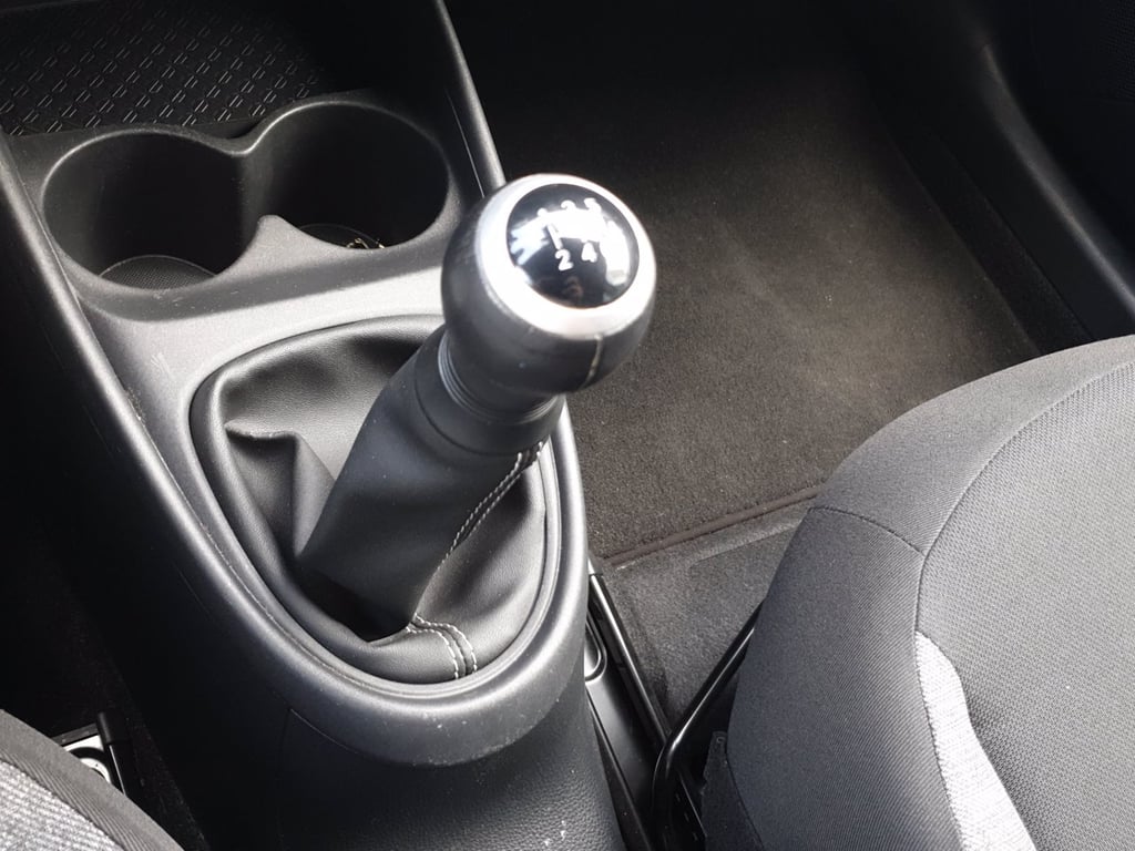 TOYOTA Aygo x 1.0 active 72cv