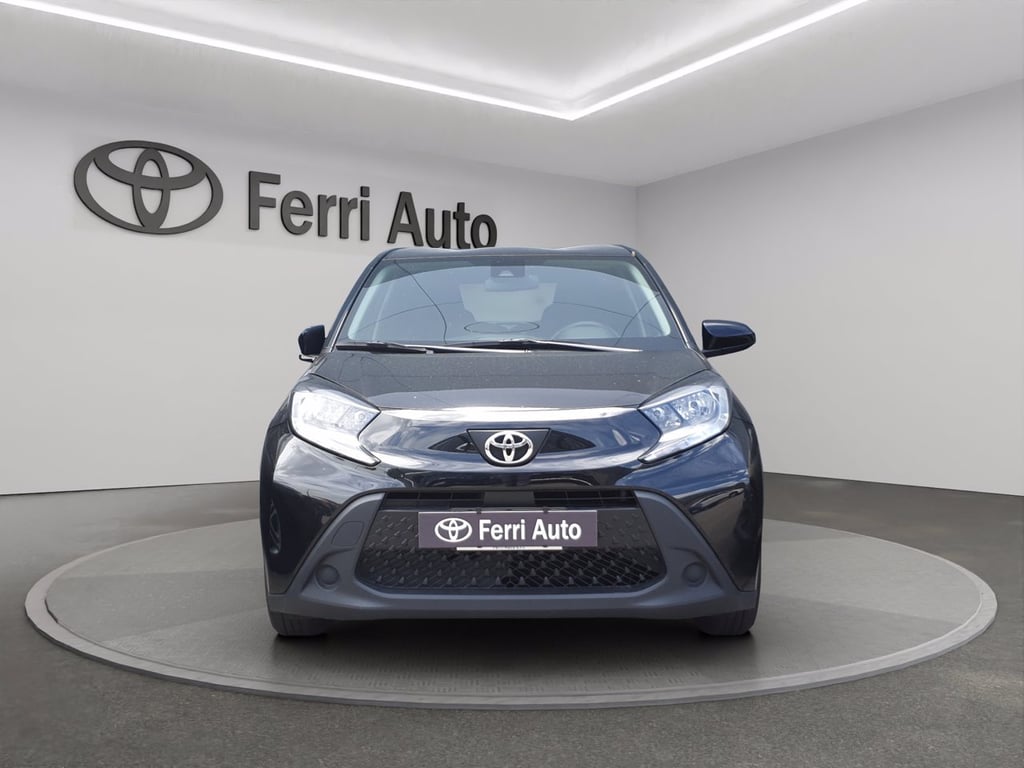 TOYOTA Aygo x 1.0 active 72cv