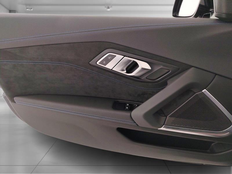 BMW Z4 sdrive 20i msport auto