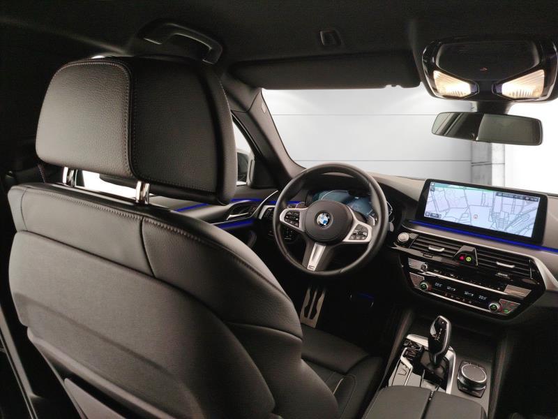 BMW 520d touring mhev 48v msport auto