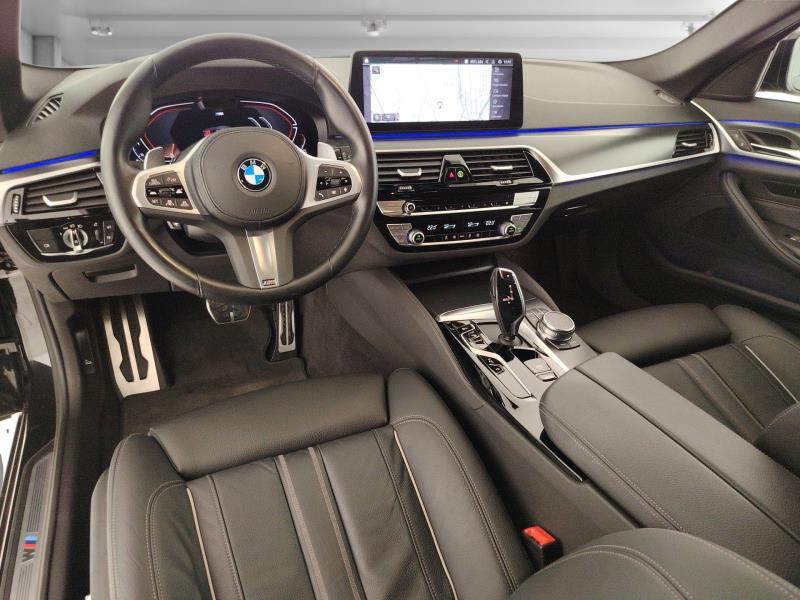 BMW 520d touring mhev 48v msport auto