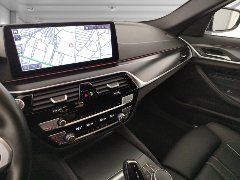 BMW 520d touring mhev 48v msport auto