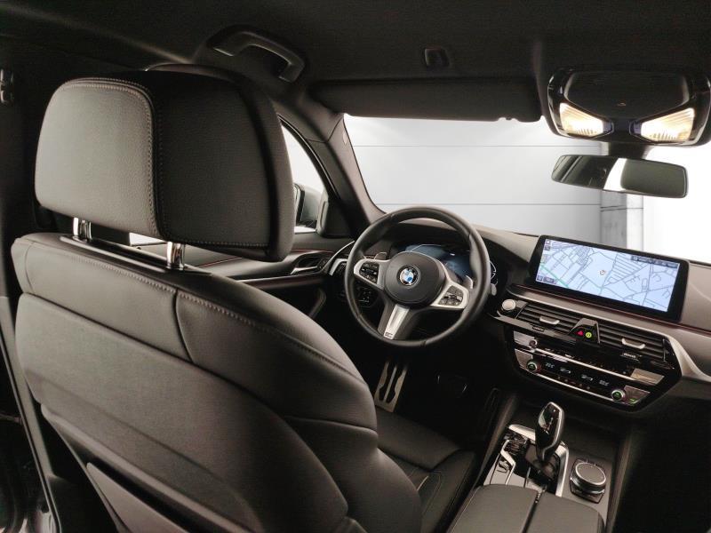 BMW 520d touring mhev 48v msport auto