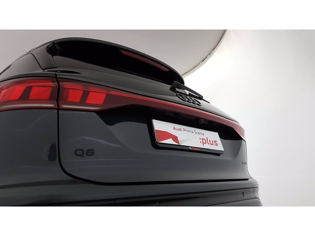 AUDI Q6 e-tron s line edition quattro 387cv