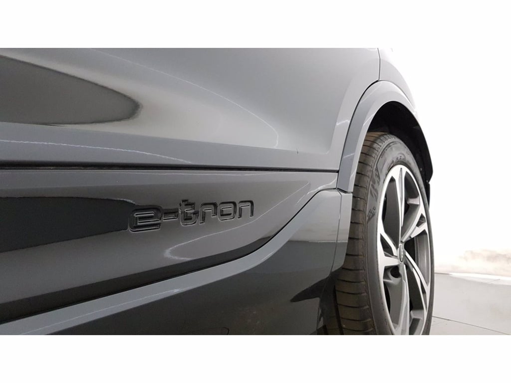 AUDI Q6 e-tron s line edition quattro 387cv