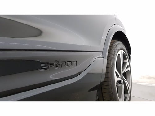 AUDI Q6 e-tron s line edition quattro 387cv