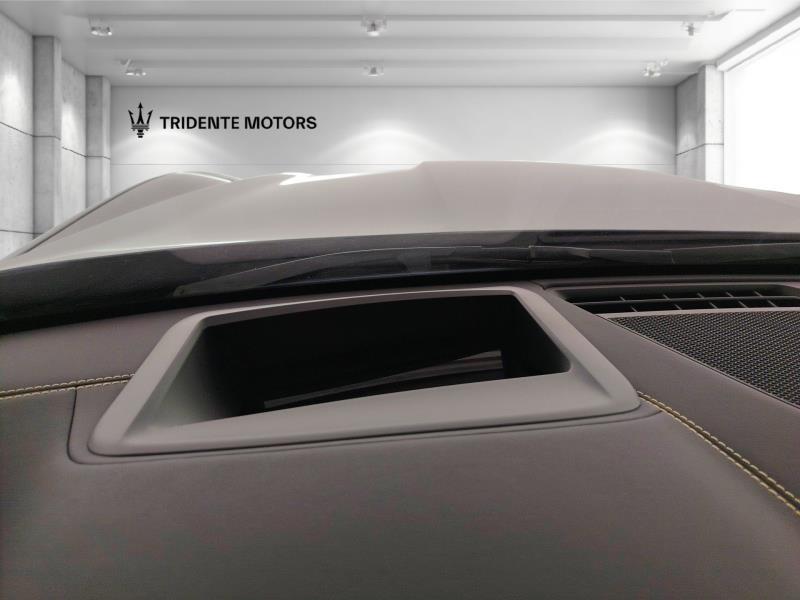 MASERATI Grecale 2.0 mhev modena 330cv auto