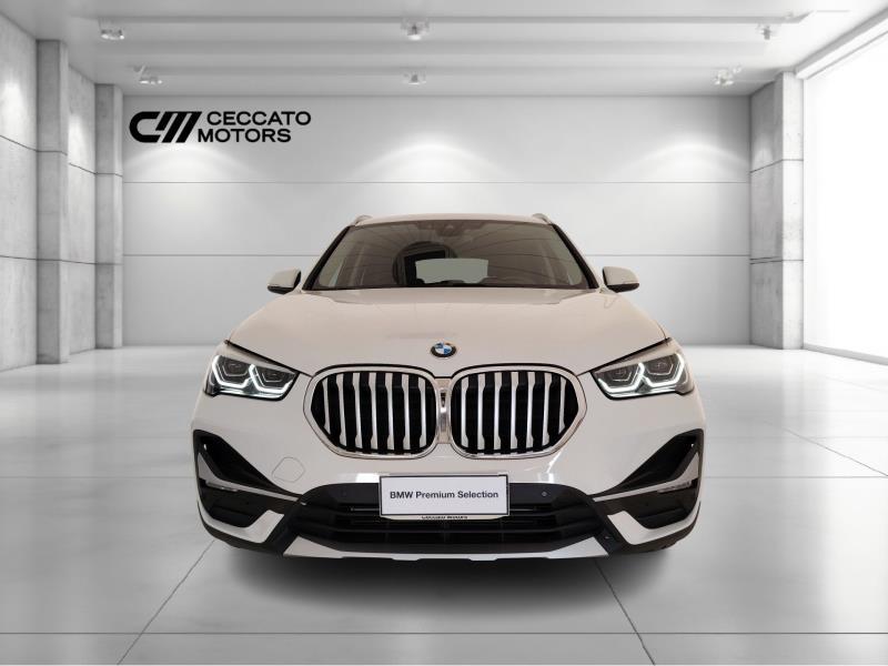 BMW X1 sdrive18i xline plus 136cv auto