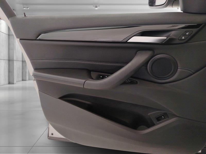 BMW X1 sdrive18i xline plus 136cv auto