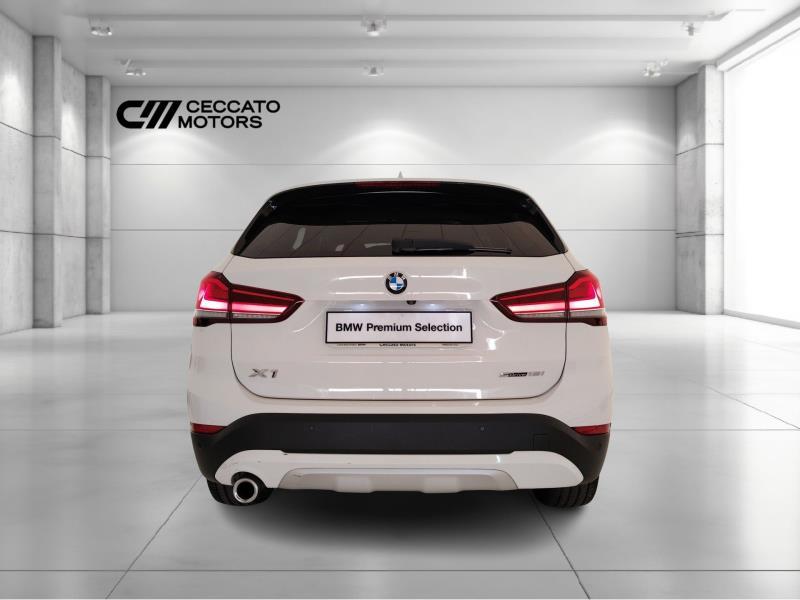 BMW X1 sdrive18i xline plus 136cv auto