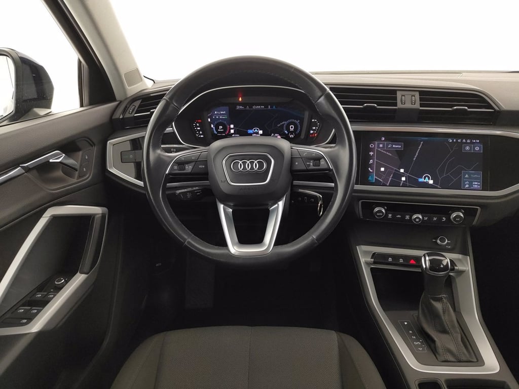 AUDI Q3 35 2.0 tdi business quattro s-tronic