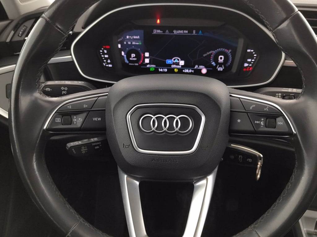 AUDI Q3 35 2.0 tdi business quattro s-tronic