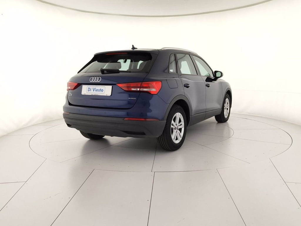 AUDI Q3 35 2.0 tdi business quattro s-tronic