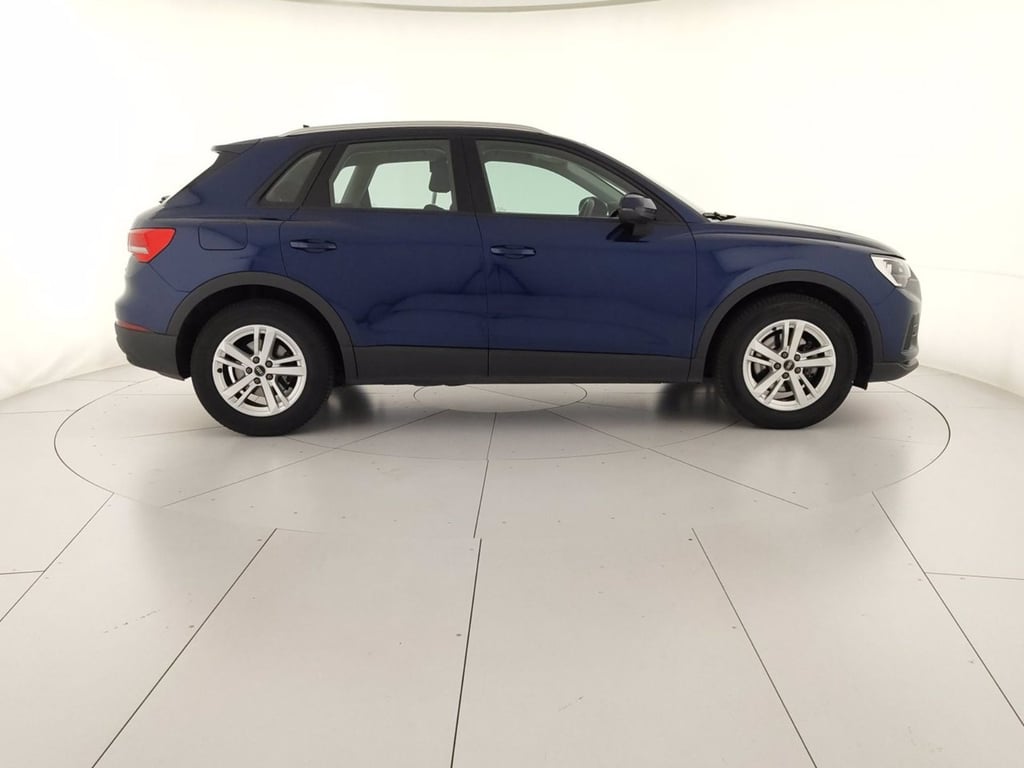 AUDI Q3 35 2.0 tdi business quattro s-tronic