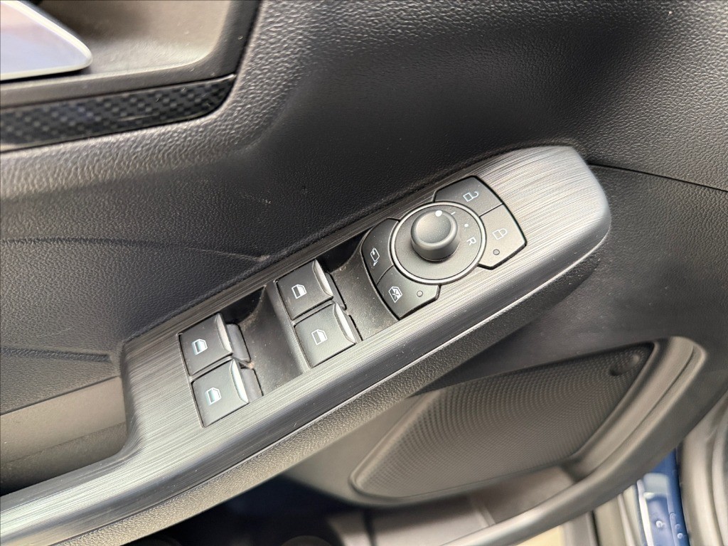 FORD Kuga 1.5 ecoboost st-line 2wd 150cv PARI AL NUOVO