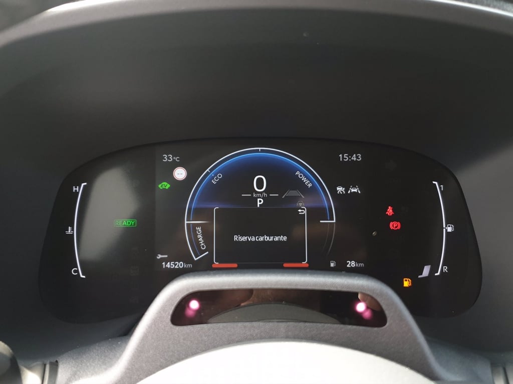 TOYOTA Aygo x 1.5 hybrid icon e-cvt
