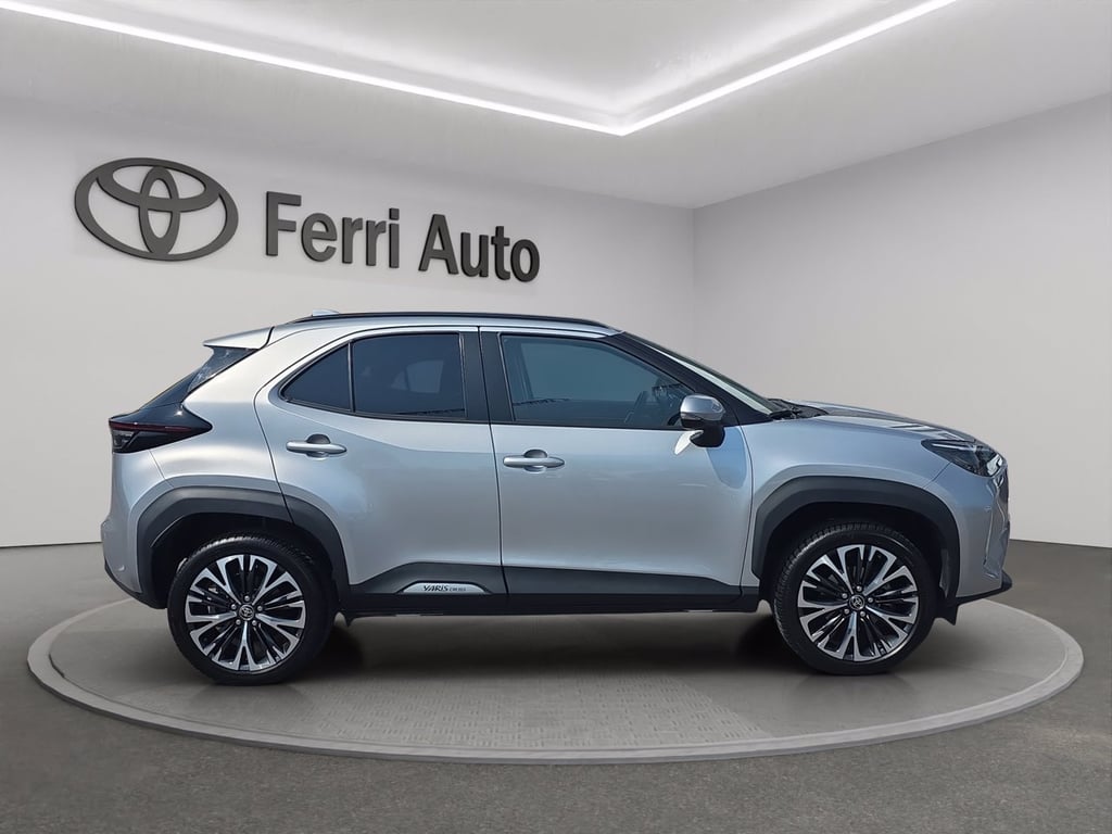 TOYOTA Yaris cross 1.5h lounge awd-i 116cv e-cvt