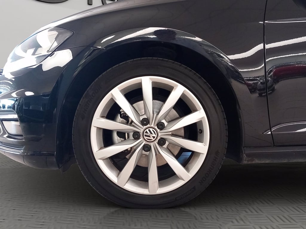 VOLKSWAGEN Golf 5p 1.6 tdi executive 115cv