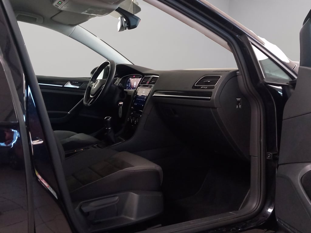 VOLKSWAGEN Golf 5p 1.6 tdi executive 115cv