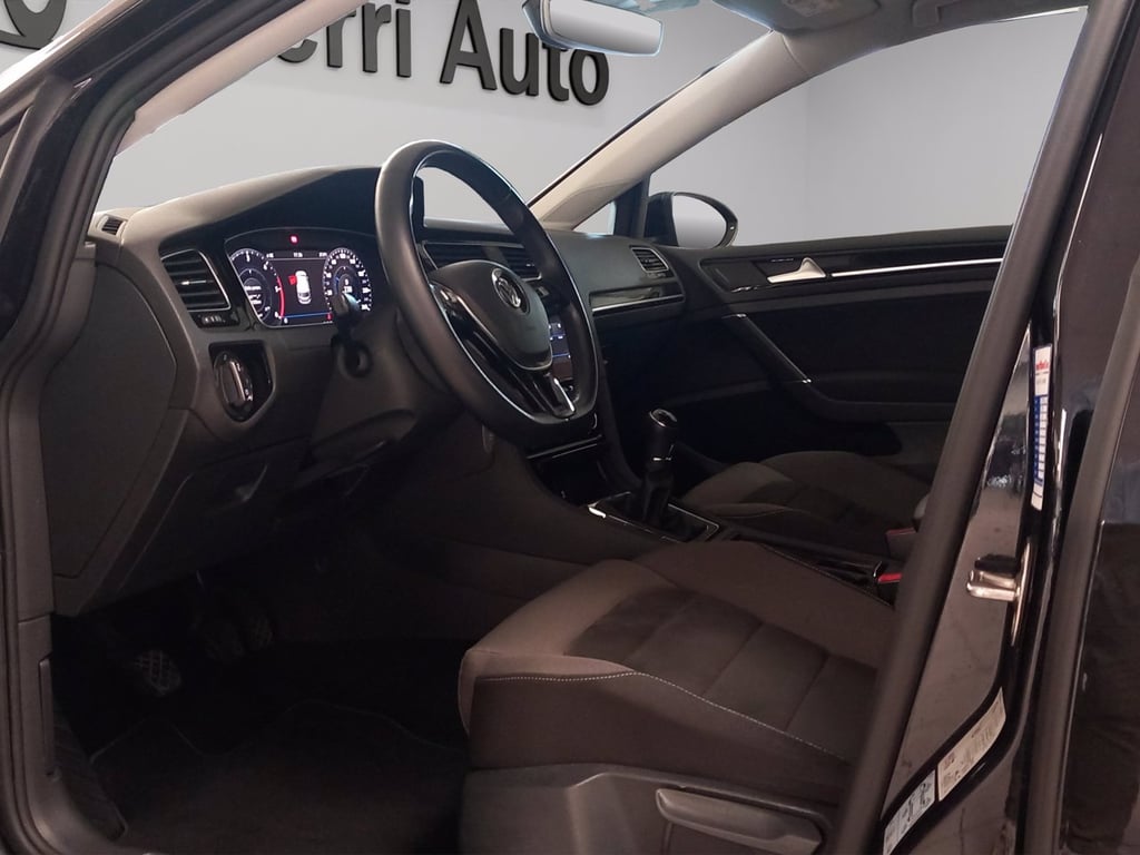 VOLKSWAGEN Golf 5p 1.6 tdi executive 115cv
