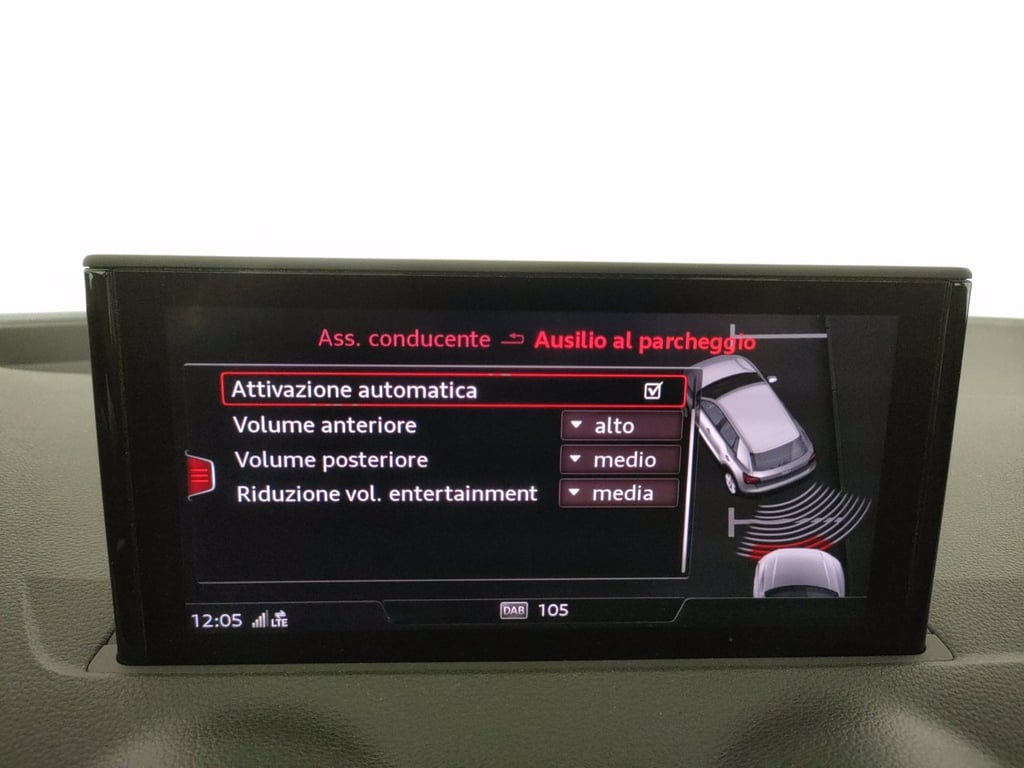 AUDI Q2 35 2.0 tdi business plus s-tronic