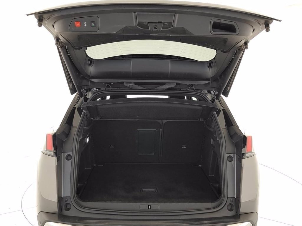 PEUGEOT 3008 1.5 bluehdi gt line s&s 130cv eat8