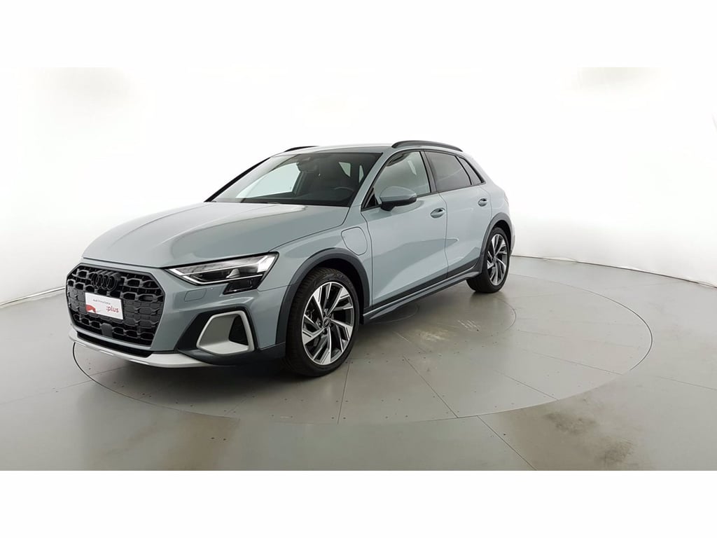 AUDI A3 allstreet 1.5 tfsi e identity contrast 204cv s-tronic