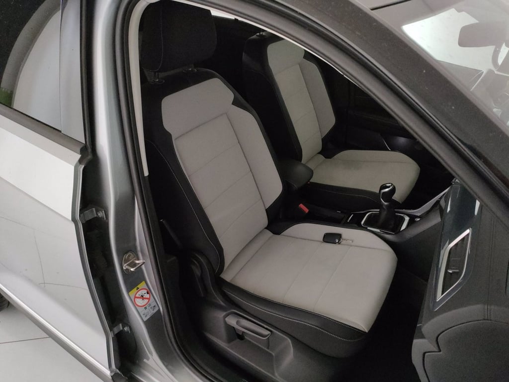 VOLKSWAGEN T-roc 1.0 tsi style 110cv