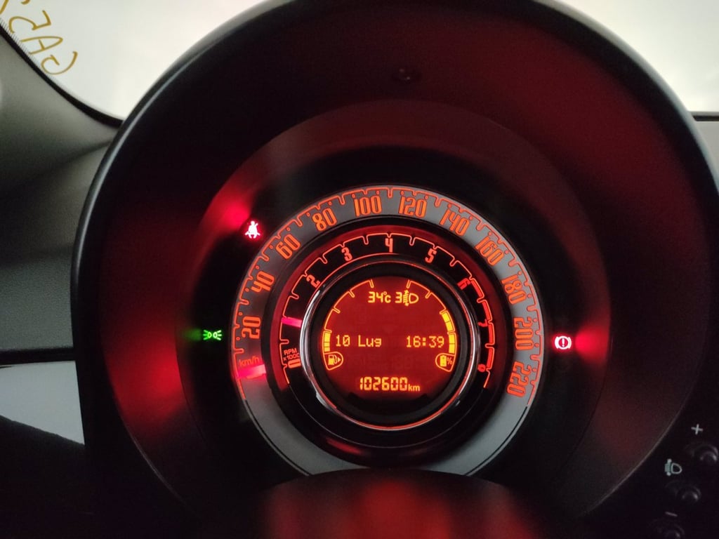FIAT 500 1.0 hybrid lounge 70cv