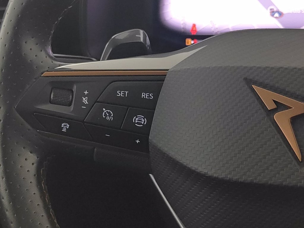 CUPRA Leon 1.5 hybrid 150cv dsg