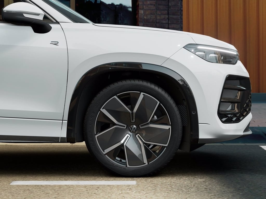 VOLKSWAGEN Tayron 1.5 tsi ehybrid r-line plus 204cv dsg