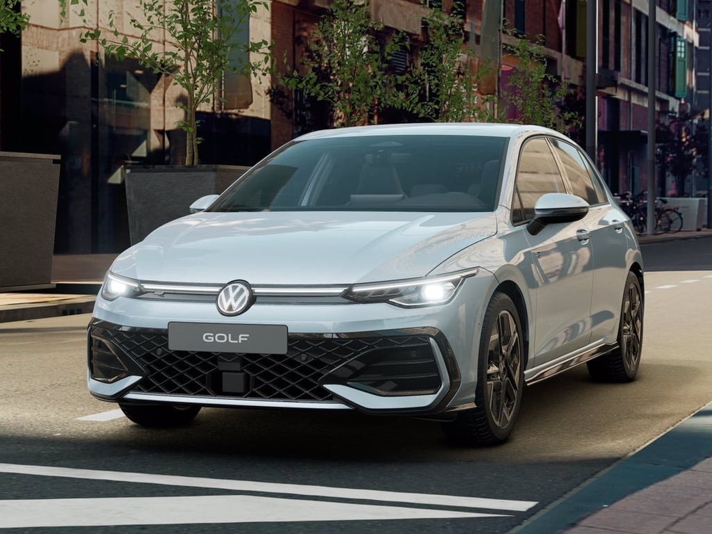 VOLKSWAGEN Golf 1.5 etsi r-line plus 115cv dsg