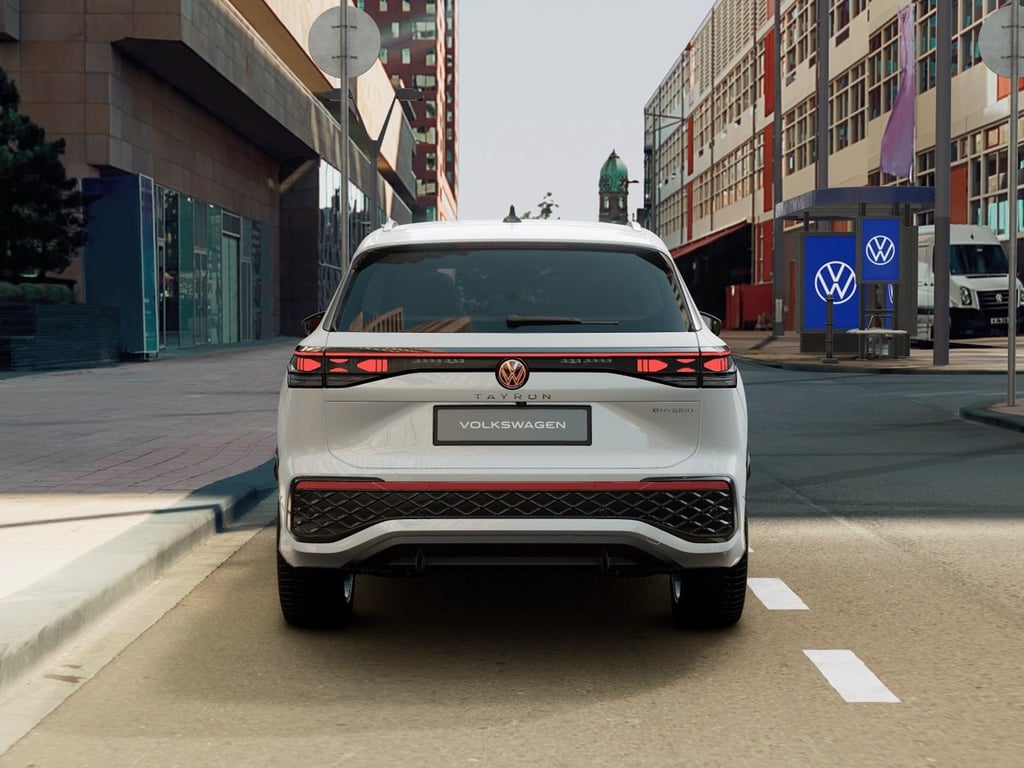 VOLKSWAGEN Tayron 1.5 tsi ehybrid r-line plus 204cv dsg