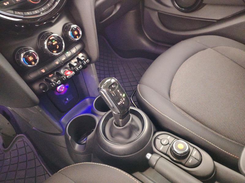 MINI Mini 5p 1.5 cooper boost auto