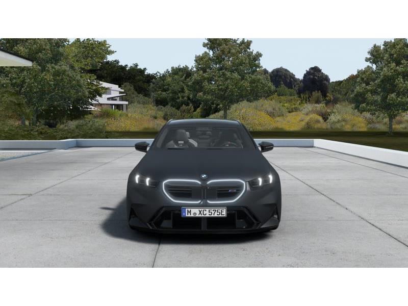 BMW M5 touring 4.4 727cv auto