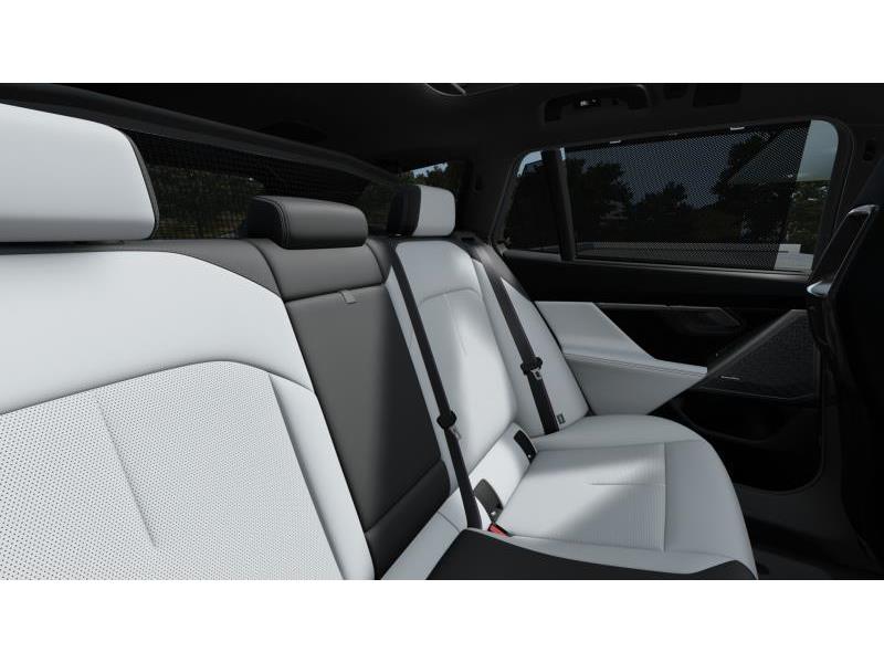 BMW M5 touring 4.4 727cv auto