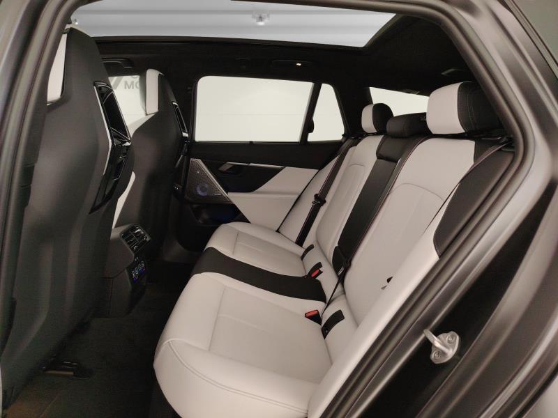 BMW M5 touring 4.4 727cv auto