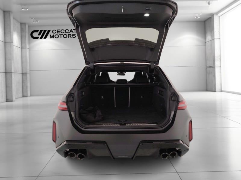 BMW M5 touring 4.4 727cv auto