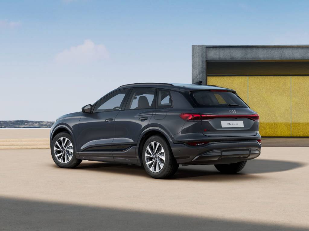 AUDI Q6 e-tron performance s line edition 326cv