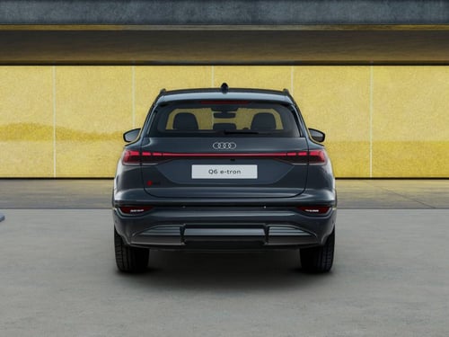 AUDI Q6 e-tron performance s line edition 326cv