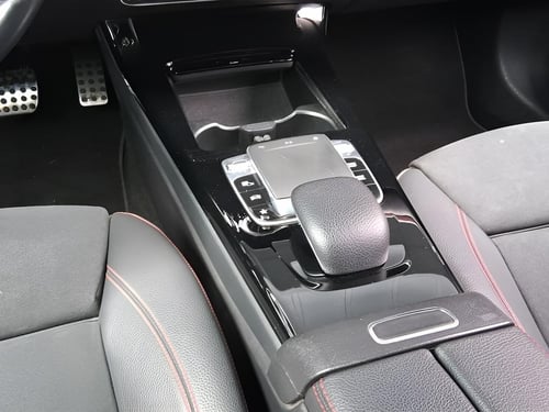 MERCEDES A 200 d premium auto