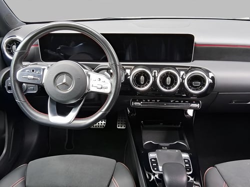 MERCEDES A 200 d premium auto