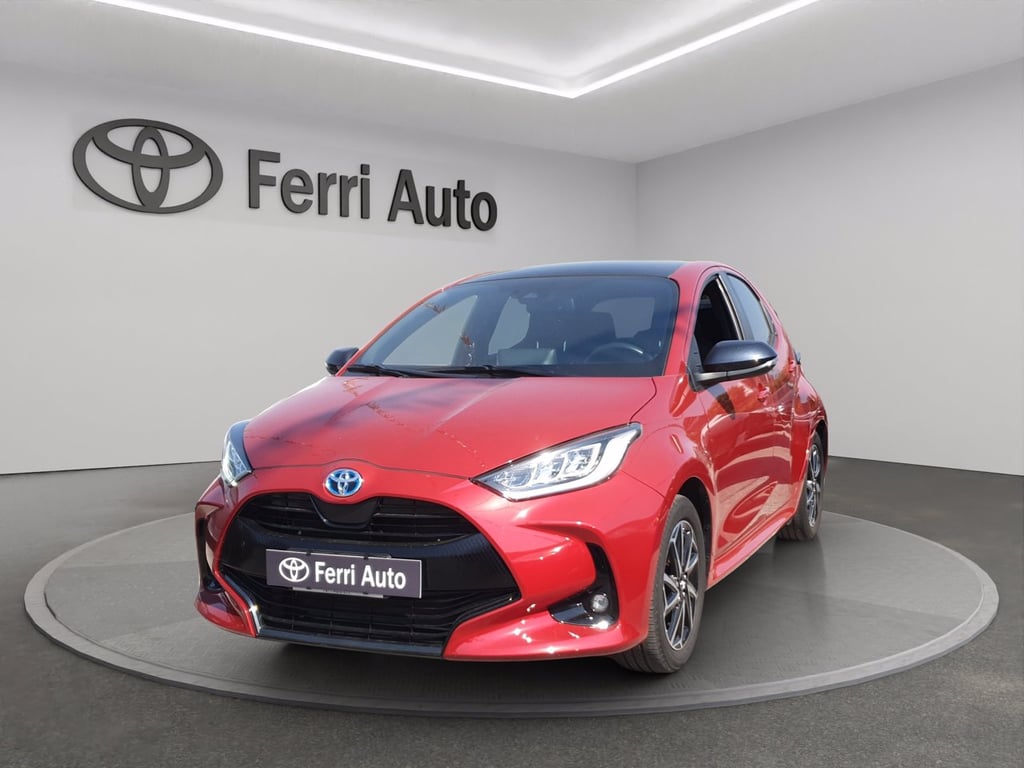 TOYOTA Yaris 1.5h lounge