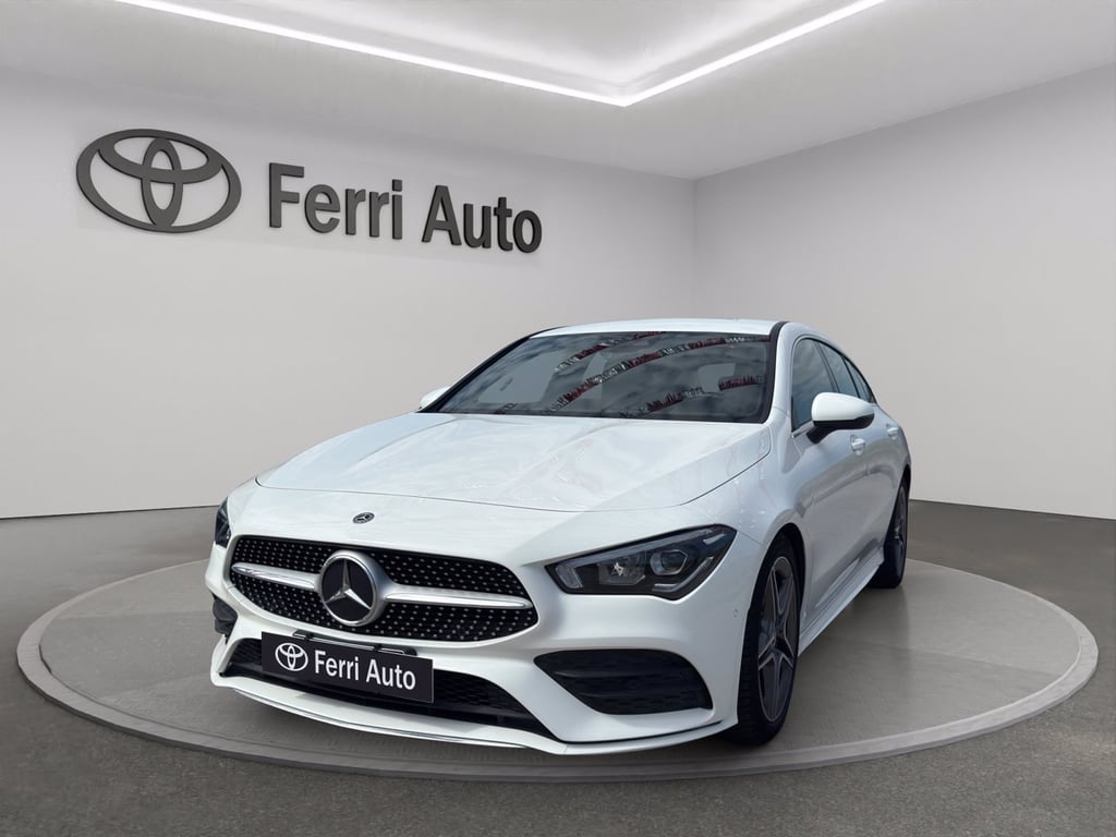 MERCEDES Cla shooting brake 200 d premium auto